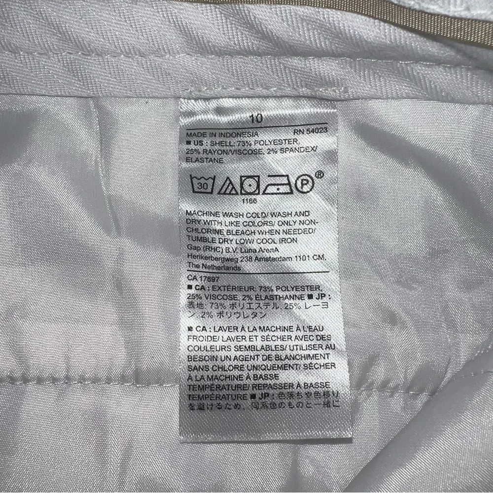 Banana Republic size 10 Avery pants